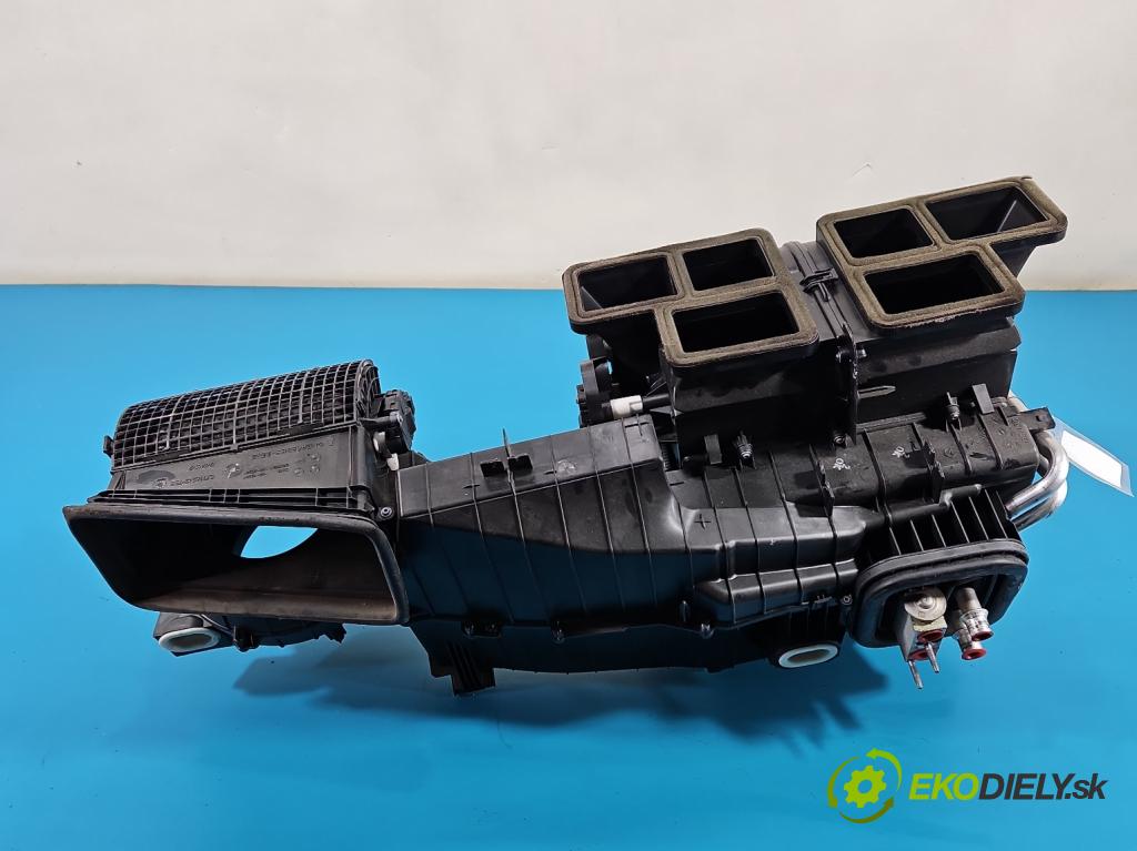 Mercedes CLA C117 X117 2013-2019 1.5 CDI 109 HP automatic 80 kW 1461 cm3 4- radiator A2468304901 (Radiátor kúrenia)