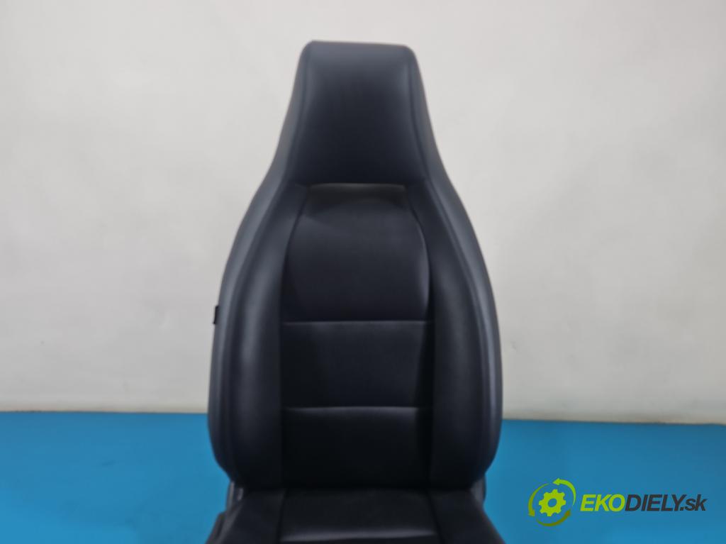 Mercedes CLA C117 X117 2013-2019 1.5 CDI 109 HP automatic 80 kW 1461 cm3 4- Sedačka pravý  (Sedadlo)
