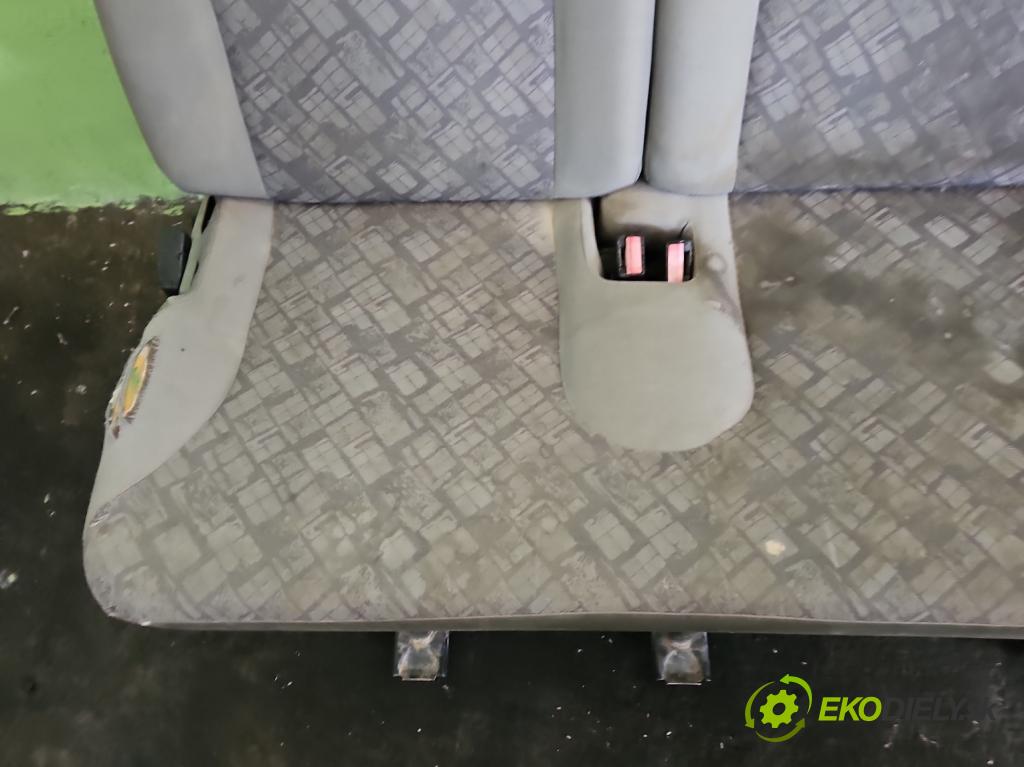 Opel Vivaro 2001-2014 1.9 cdti 101 HP manual 74 kW 1870 cm3 5- Sedačka zadné ľavý II