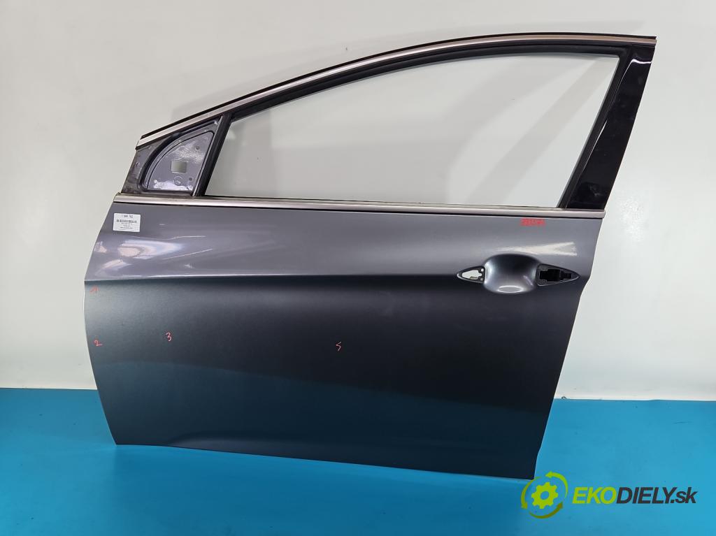 Hyundai I40 1.7 CRDI 116 HP manual 85 kW 1685 cm3 5- dvere predné ľavé  (Kľučka dverí ostatné)