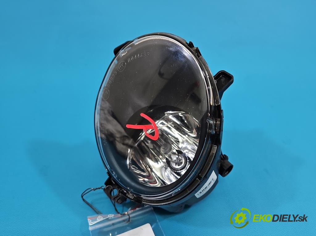 Volvo XC60 I 2008-2017 2.4d 163 HP automatic 120 kW 2400 cm3 5- Halogen pravý 30796681 (Kľučka dverí ostatné)