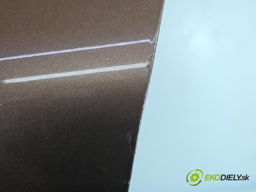 Volvo XC60 I 2008-2017 2.4d 163 HP automatic 120 kW 2400 cm3 5- dvere predné ľavé  (Kľučka dverí ostatné)