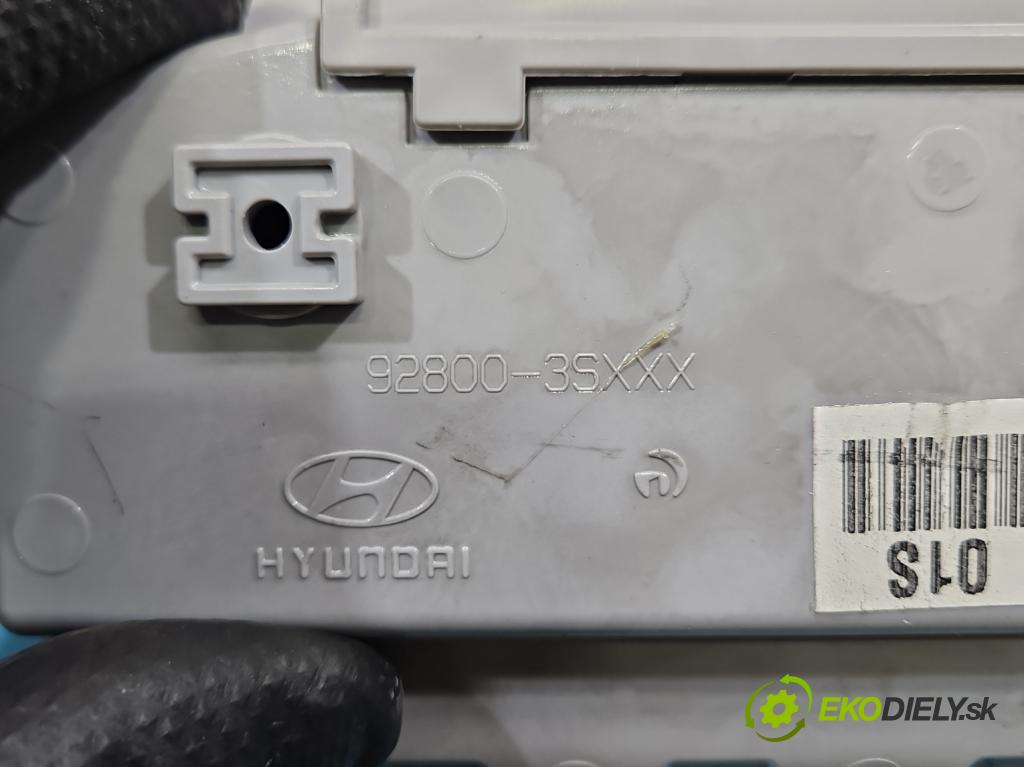 Hyundai I40 1.7 CRDI 116 hp manual 85 kW 1685 cm3 5- světlo interiéru 92800-3SXXX