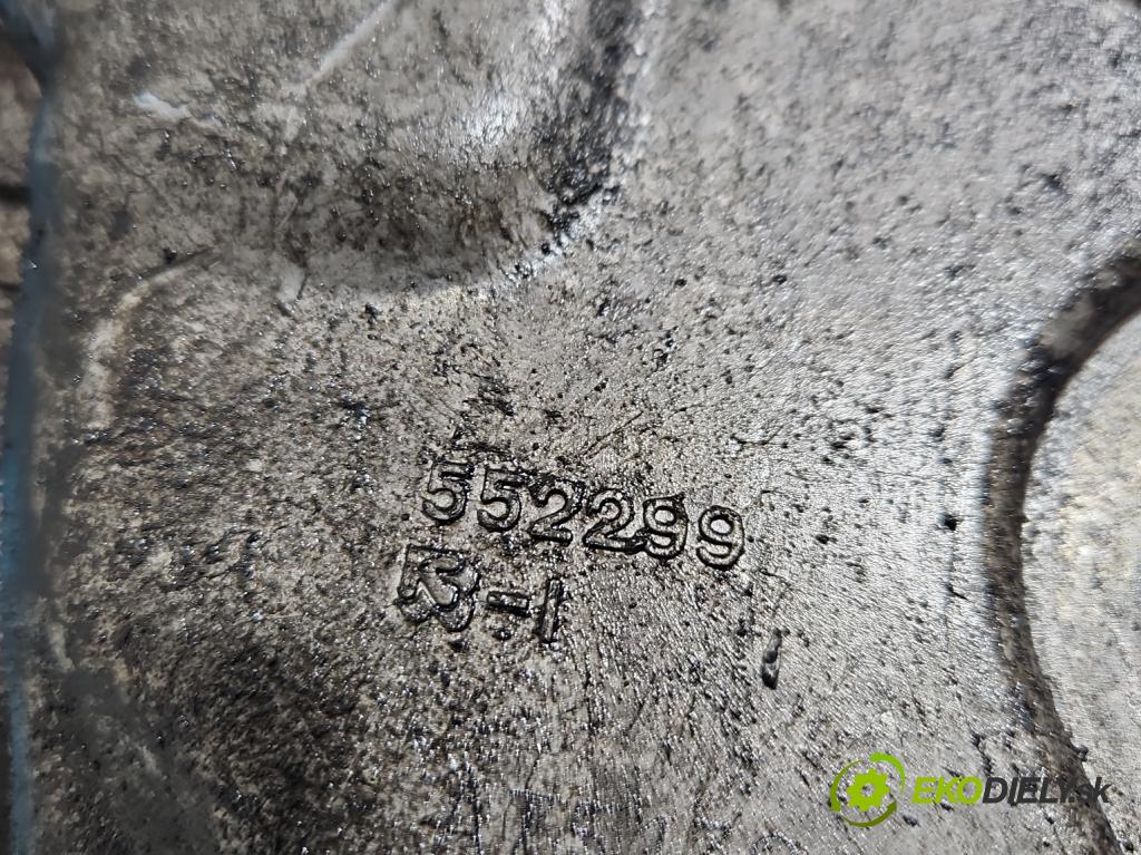 Mitsubishi Outlander II 2006-2013 2.3 DI-D 177 HP manual 130 kW 2268 cm3 5- obal načasovanie 552300 (Kryt motora)