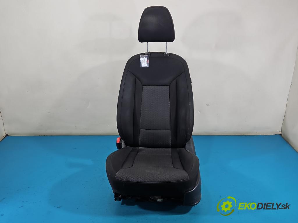 Hyundai I40 1.7 CRDI 116 hp manual 85 kW 1685 cm3 5- Sedadlo levý  (Sedadlo)