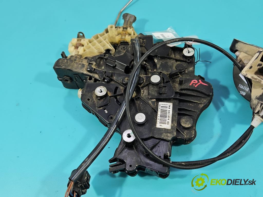 Vw Caddy III 2K 2003-2020 1.6 tdi 75 HP manual 55 kW 1598 cm3 5- zámok zadné pravý 2K0843654BD