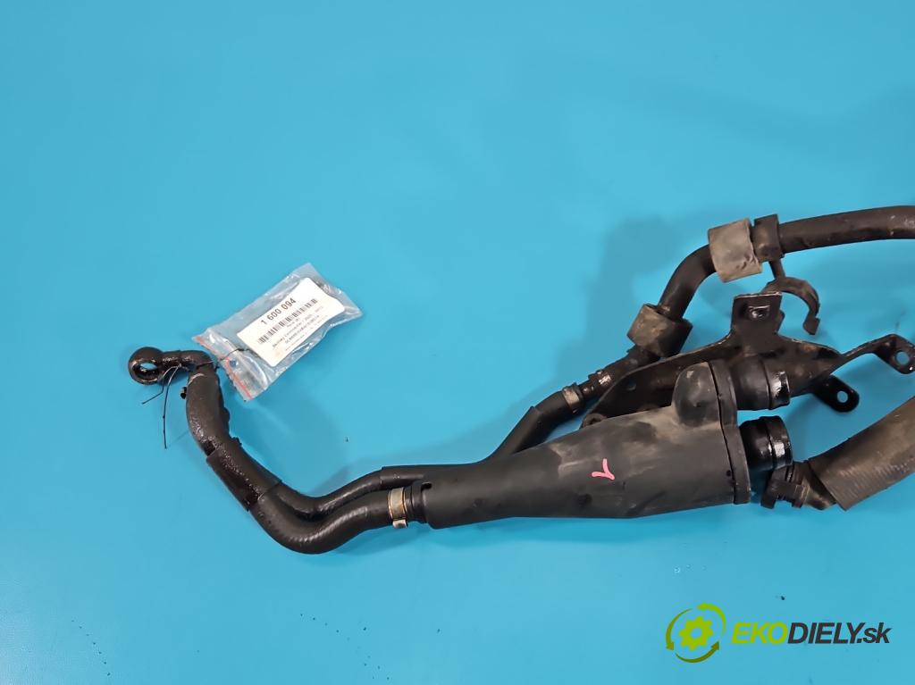 Bentley Continental I 2005-2013 6.0 V12 automatic 411 kW 5998 cm3 4- Trubka: 07C103495