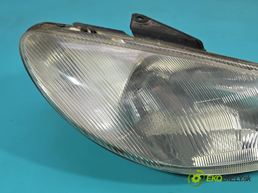 Peugeot 206 1.1 8V 60 HP manual 44 kW 1124 cm3 5- Reflektor: pravý 9640559480 (Svetlo predné pravé)