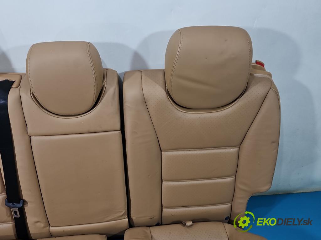 Porsche Cayenne I 2002-2010 4.8 V8 automatic 283 kW 4806 cm3 5- sedačke: komplet
