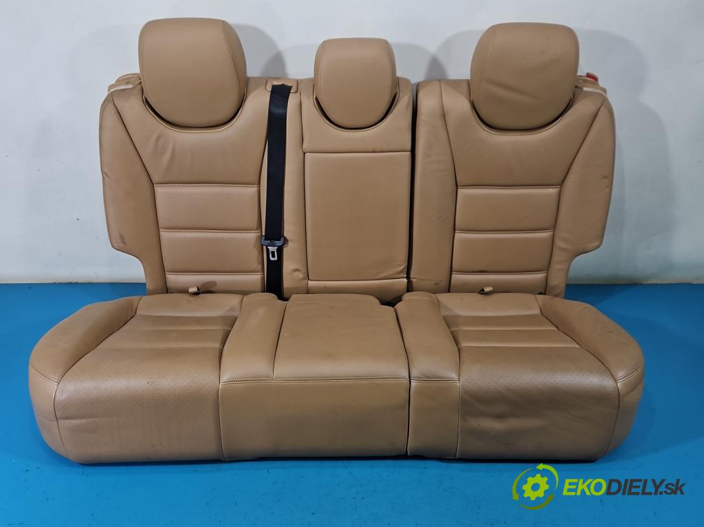 Porsche Cayenne I 2002-2010 4.8 V8 automatic 283 kW 4806 cm3 5- sedačke: komplet