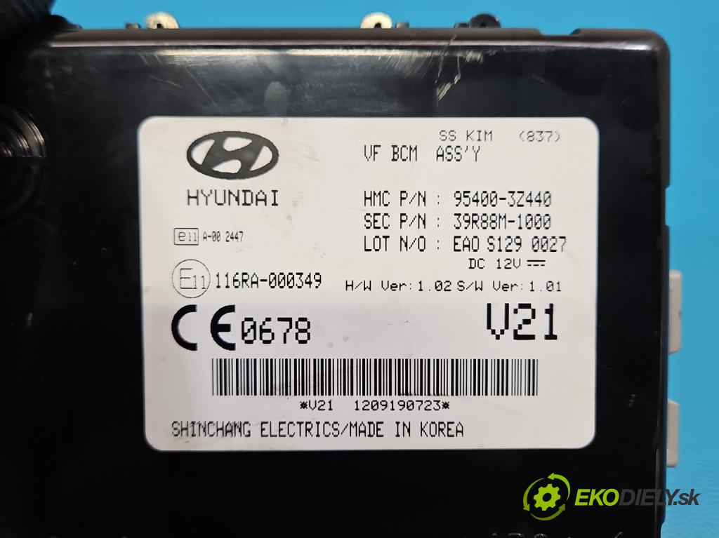 Hyundai I40 1.7 CRDI 116 HP manual 85 kW 1685 cm3 5- riadiaca jednotka ostatné 95400-3Z440