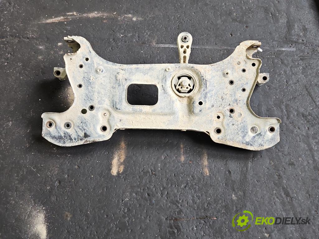 Vw Caddy III 2K 2003-2020 1.6 tdi 75 HP manual 55 kW 1598 cm3 5- výstuha motora