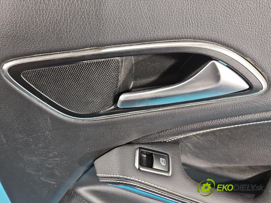 Mercedes CLA C117 X117 2013-2019 1.5 CDI 109 HP automatic 80 kW 1461 cm3 4- Čalounictví: dvere zadné pravé 0005320405