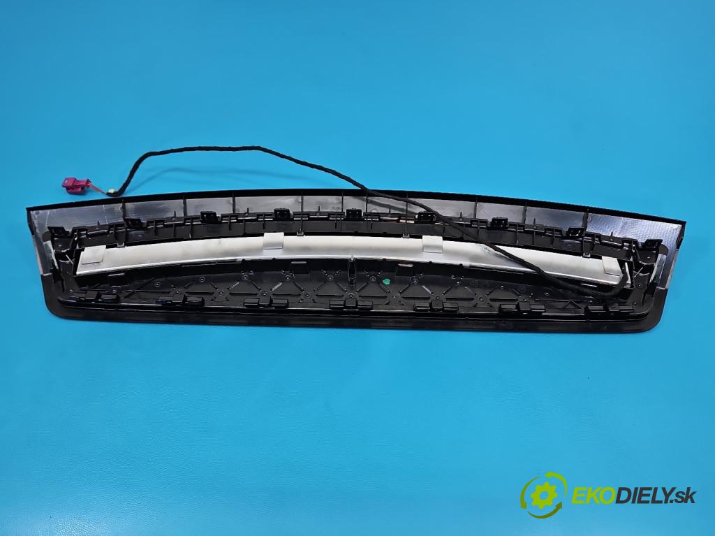 Mercedes CLA C117 X117 2013-2019 1.5 CDI 109 HP automatic 80 kW 1461 cm3 4- světlo: stop: E0911740100