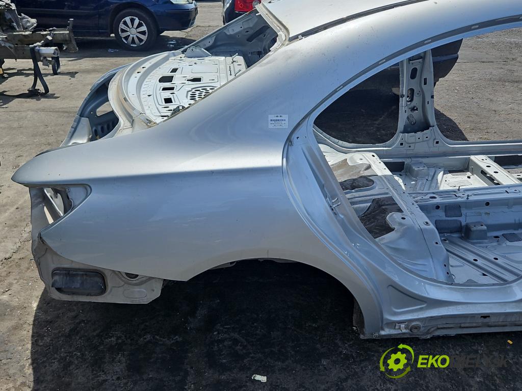 Mercedes CLA C117 X117 2013-2019 1.5 CDI 109 HP automatic 80 kW 1461 cm3 4- blatník zadné pravý 