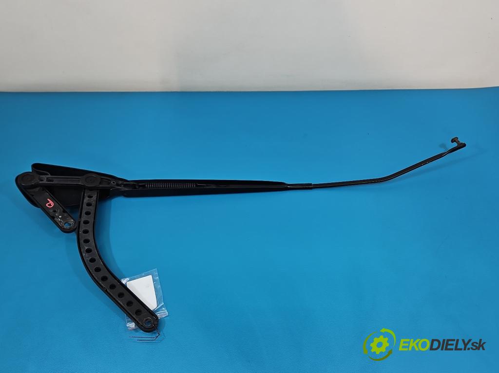 Renault Scenic II 2003-2009 1.9 dci 120 HP manual 88 kW 1870 cm3 5- rameno stieračov pravé 80010797