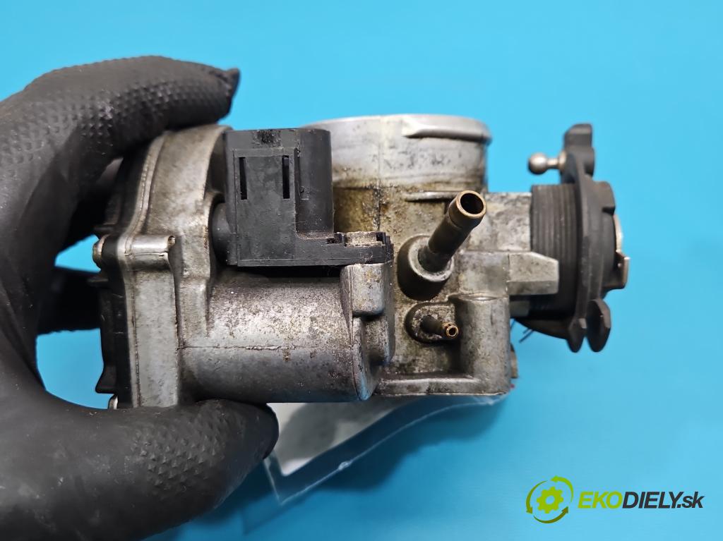 Vw Golf IV 1997-2003 1.6 8V 101 HP manual 74 kW 1595 cm3 5- klapka 058133063H (Škrtiaca klapka)