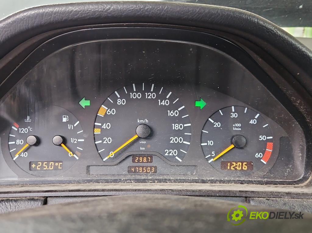 Mercedes E W210 1995-2002 2.2d 95 hp manual 70 kW 2155 cm3 4- Přístrojová deska 2105405147 (Přístrojová deska)