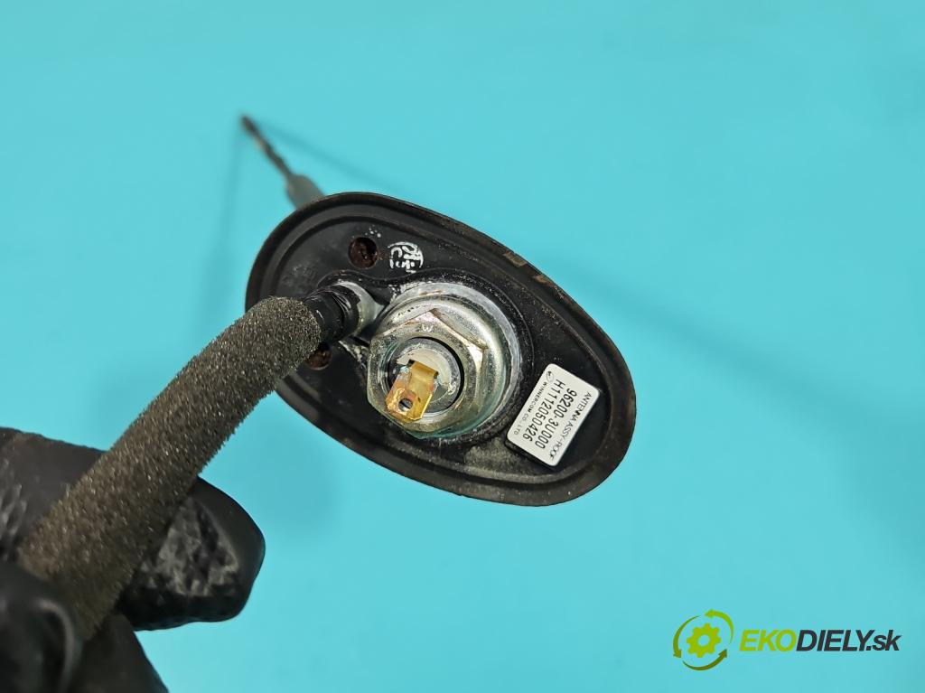 Kia Sportage III 2010-2015 2.0 16V 163 hp manual 120 kW 1998 cm3 5- Antena 96200-3U000