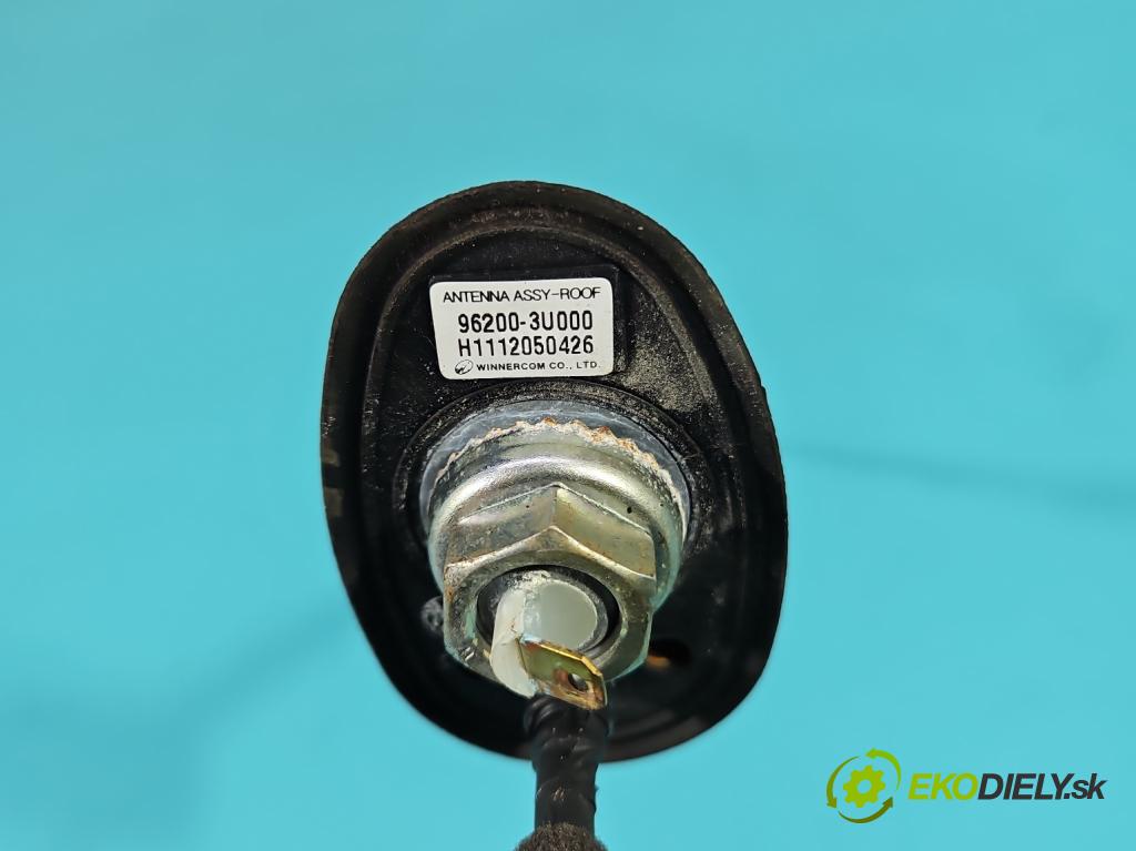Kia Sportage III 2010-2015 2.0 16V 163 hp manual 120 kW 1998 cm3 5- Antena 96200-3U000