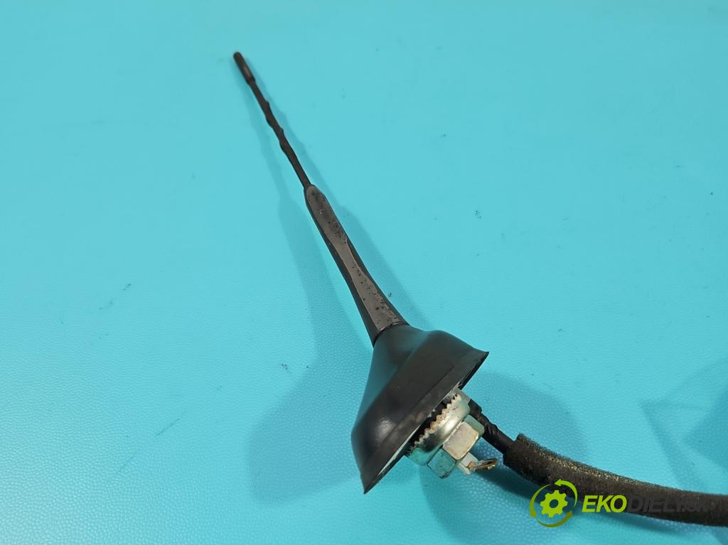 Kia Sportage III 2010-2015 2.0 16V 163 hp manual 120 kW 1998 cm3 5- Antena 96200-3U000