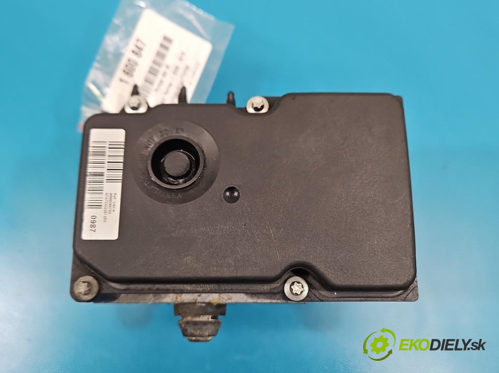 Peugeot Partner II 2008-2018 1.6 hdi 90 hp manual 66.2 kW 1560 cm3 5- čerpadlo abs 9666098780 (Pumpa ABS)
