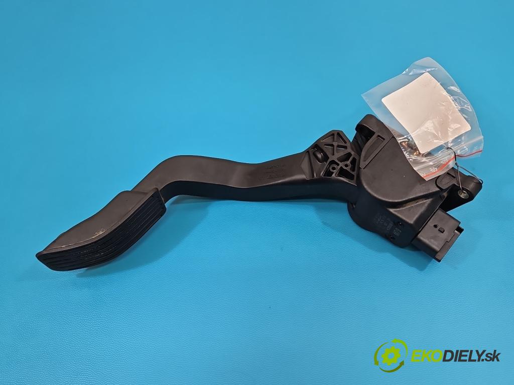 Citroen C4 I 2004-2011 1.6 hdi 90 HP manual 66.2 kW 1560 cm3 5- pedal plyn potenciometr: 9684378880