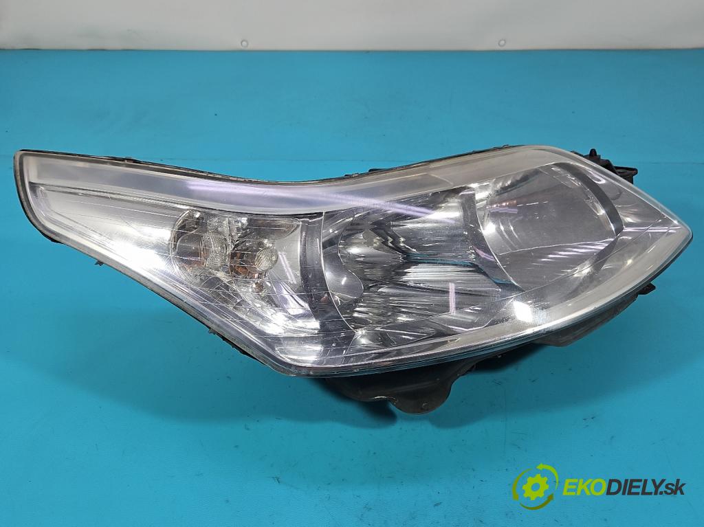 Citroen C4 I 2004-2011 1.6 hdi 90 HP manual 66.2 kW 1560 cm3 5- Reflektor: pravý 9684382280 (Svetlo predné pravé)