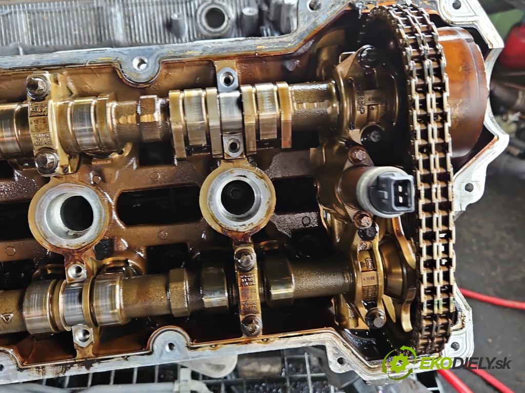 Porsche Cayenne I 2002-2010 4.8 V8 automatic 283 kW 4806 cm3 5- motor benzín: M48