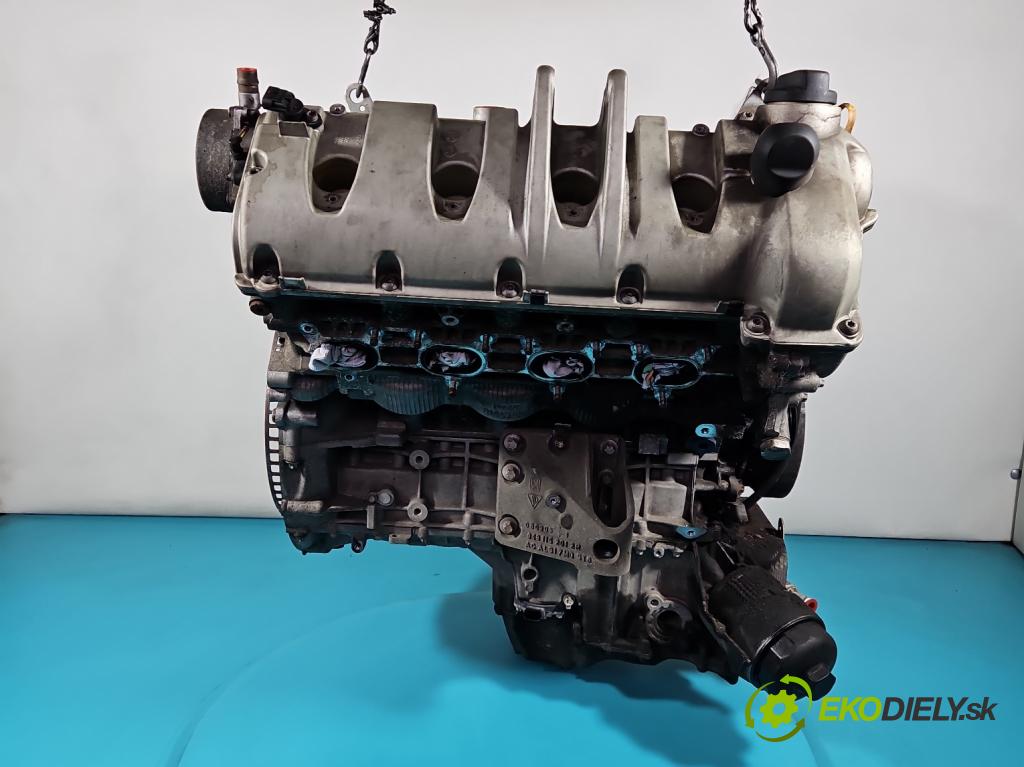 Porsche Cayenne I 2002-2010 4.8 V8 automatic 283 kW 4806 cm3 5- motor benzín: M48