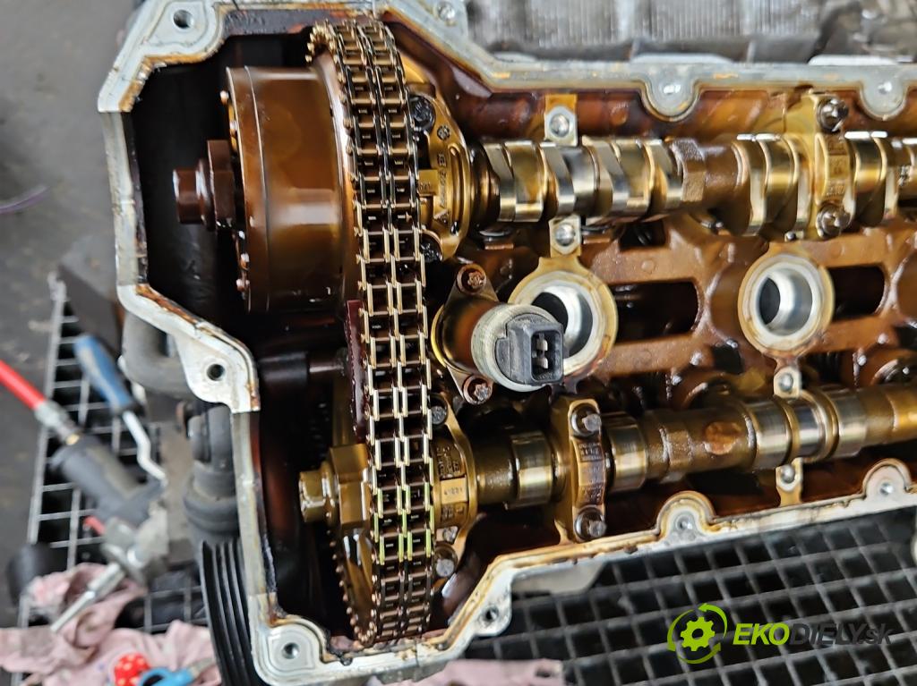 Porsche Cayenne I 2002-2010 4.8 V8 automatic 283 kW 4806 cm3 5- motor benzín: M48