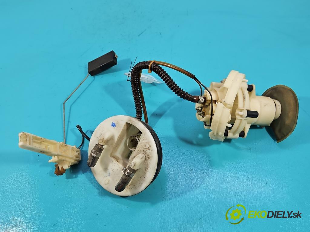 Audi A4 B5 1994-2001 1.6 8V 101 hp manual 74 kW 1595 cm3 4- čerpadlo paliva 8D0201319