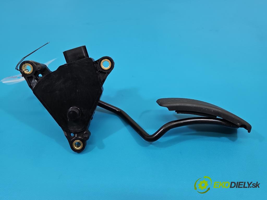 Renault Scenic II 2003-2009 2.0 dci M9R 150 HP manual 110 kW 1995 cm3 5- pedal plyn potenciometr: 8200159647