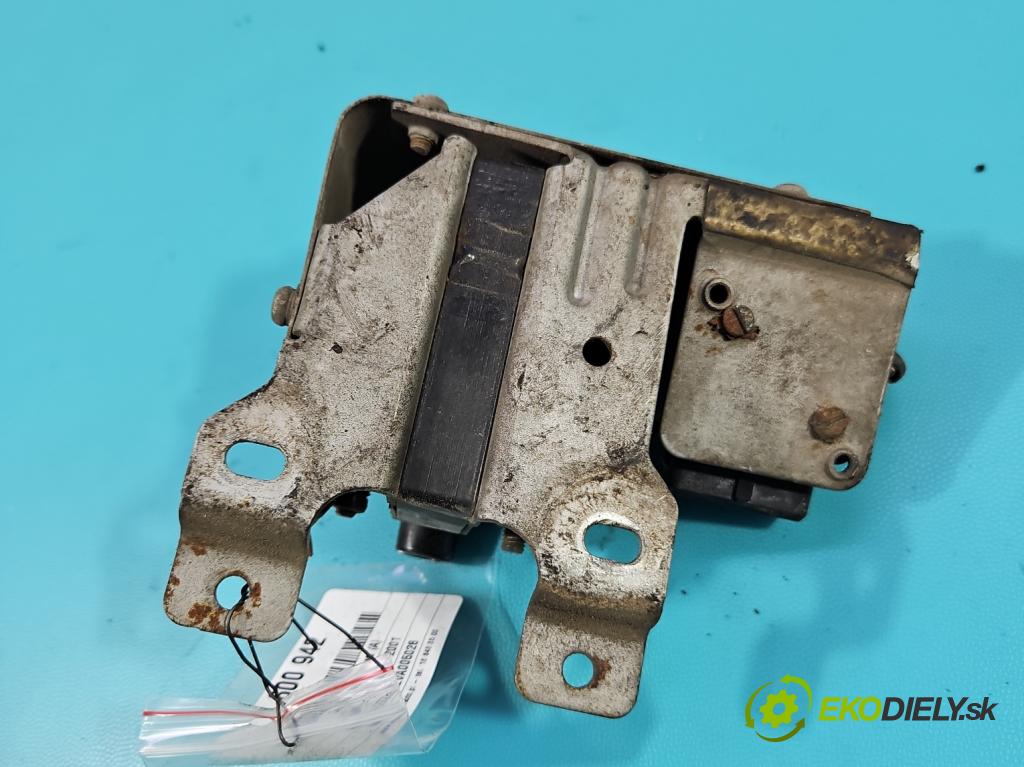 Audi A4 B5 1994-2001 1.6 8V 101 HP manual 74 kW 1595 cm3 4- cievka zapaľovacia (Zapaľovacia cievka)