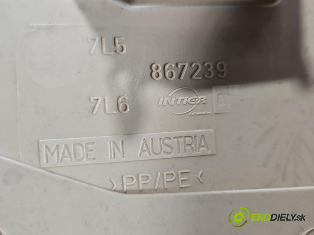 Porsche Cayenne I 2002-2010 4.8 V8 automatic 283 kW 4806 cm3 5- kryt plastová 7L5867239