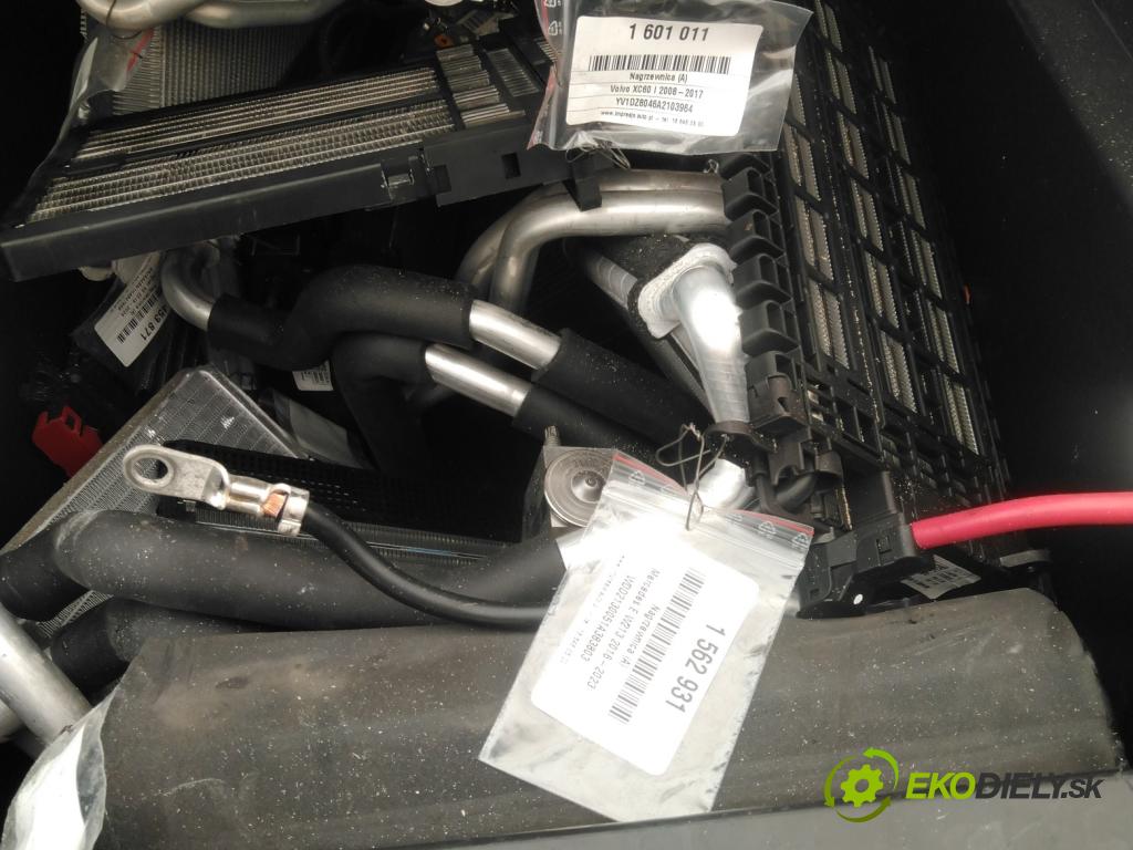 Volvo XC60 I 2008-2017 2.4d 163 HP automatic 120 kW 2400 cm3 5- radiator S4727001 (Radiátor kúrenia)