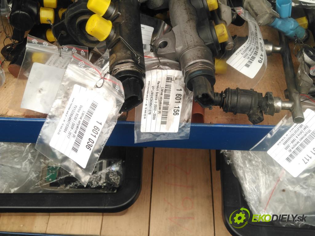 Volvo XC60 I 2008-2017 2.4d 163 HP automatic 120 kW 2400 cm3 5- lišta vstrekovacia 0445215025 (Vstrekovacia lišta)