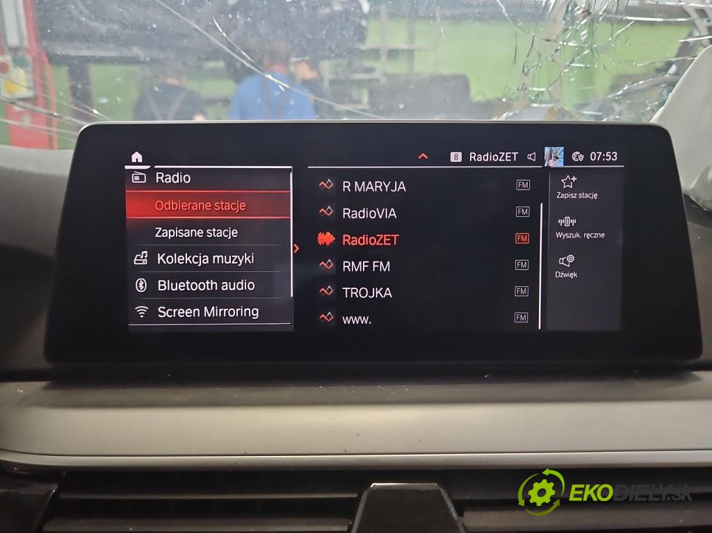 Bmw 5 G30 2017-2024 2.0 T 184hp automatic 135 kW 1998 cm3 4- Zobrazit: 9826394 (Prístrojová doska)