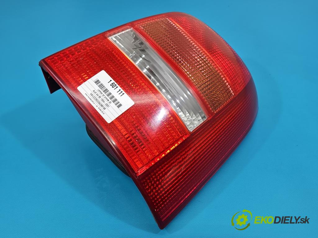 Audi A4 B5 1994-2001 1.9 tdi 90 HP manual 66 kW 1896 cm3 5- svetlo / reflektor zadné pravé  (Kľučka dverí ostatné)