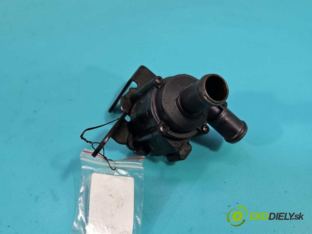 Audi A4 B9 2015-2024 2.0 tdi 190 hp automatic 140 kW 1968 cm3 5- čerpadlo oběh: vody 04L965559A