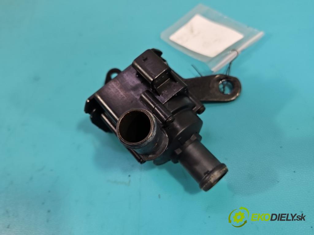Audi A4 B9 2015-2024 2.0 tdi 190 hp automatic 140 kW 1968 cm3 5- čerpadlo oběh: vody 04L965559A