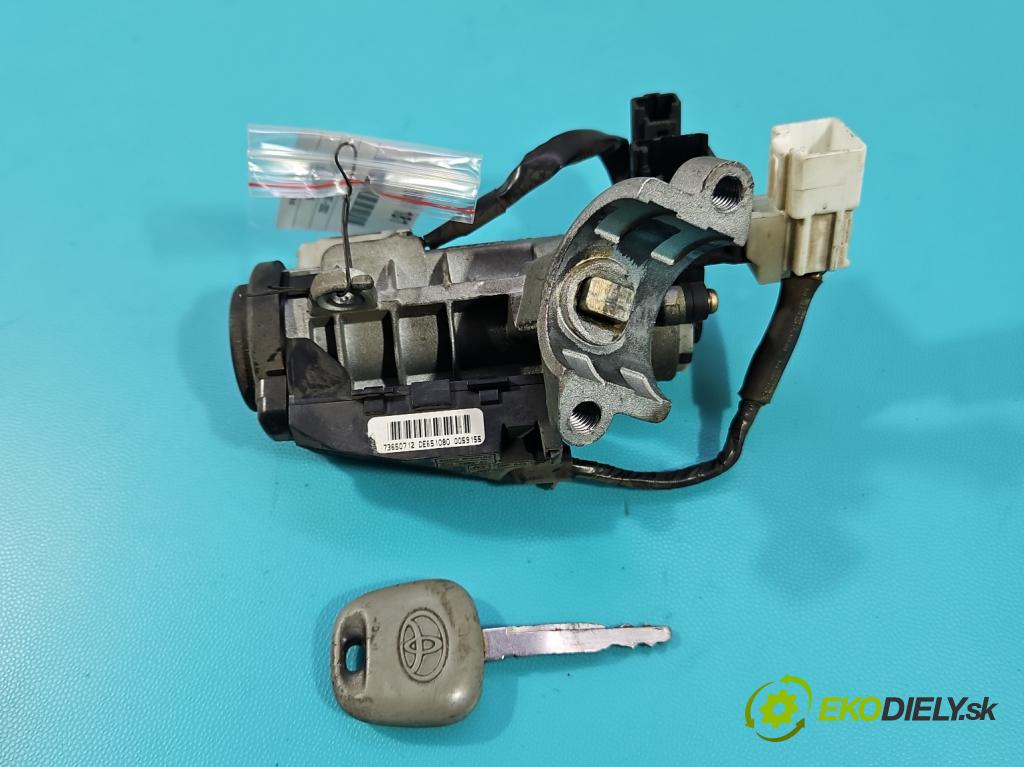 Toyota Corolla E11 1997-2002 1.4 16V 86 HP manual 63 kW 1332 cm3 5- Spínačka  (Spínacia skrinka)