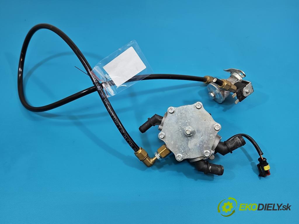 Toyota Corolla E21 2019- 1.8 16V 98 HP automatic 72 kW 1798 cm3 4- Redukce: LPG AC R02