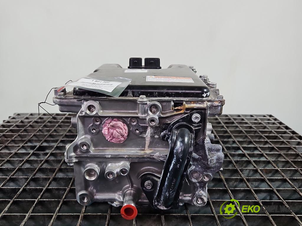 Toyota Corolla E21 2019- 1.8 16V 98 hp automatic 72 kW 1798 cm3 4- Generátor G9200-02120
