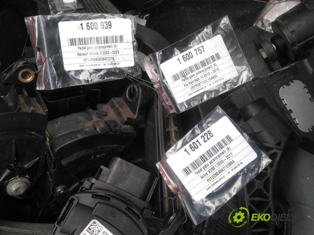 Volvo XC60 I 2008-2017 2.4d 163 HP automatic 120 kW 2400 cm3 5- pedal plyn potenciometr: 8G9N-9F836-BA