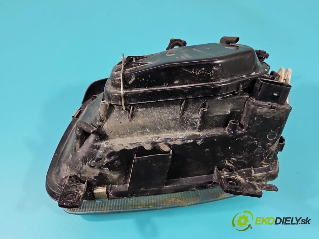Vw Polo III 6N 1994-2001 1.4 tdi 75 HP manual 55 kW 1418 cm3 3- Reflektor: pravý  (Svetlo predné pravé)