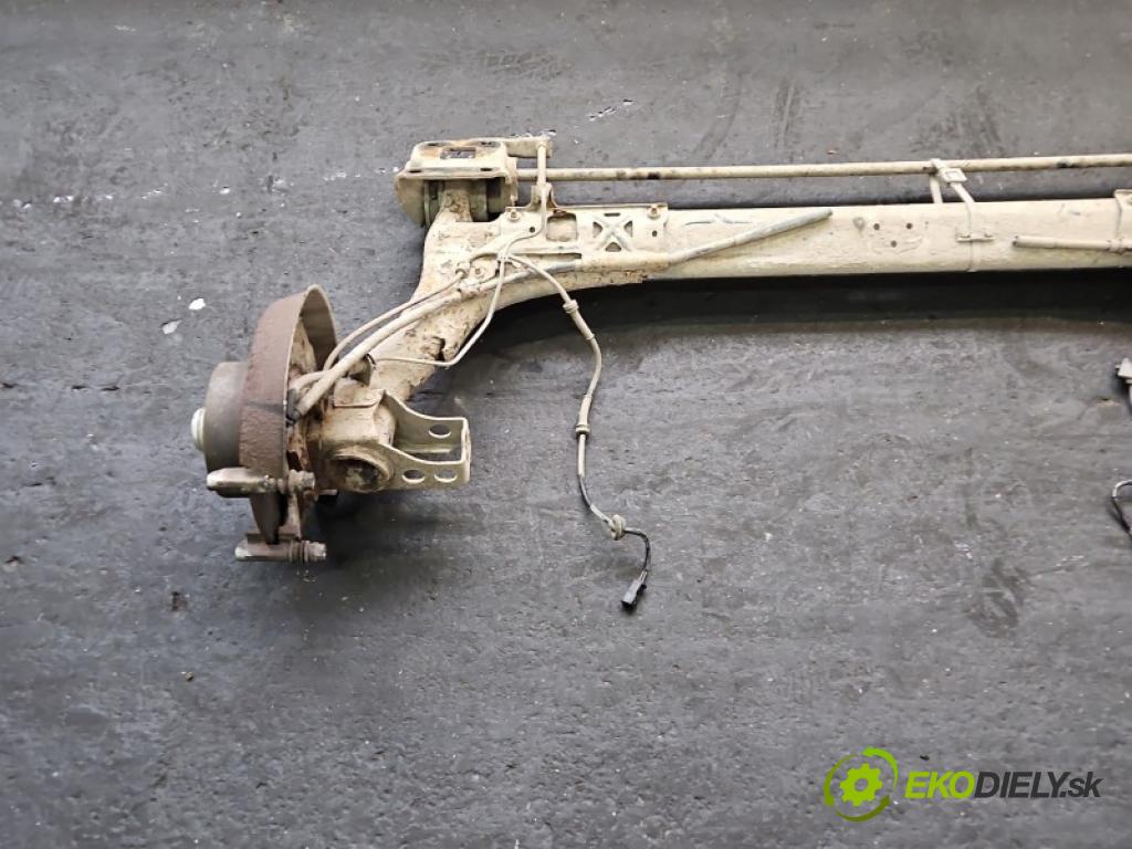 Audi A4 B5 1994-2001 1.9 tdi 90 HP manual 66 kW 1896 cm3 5- zadna výstuha  (Výstuha zadná)
