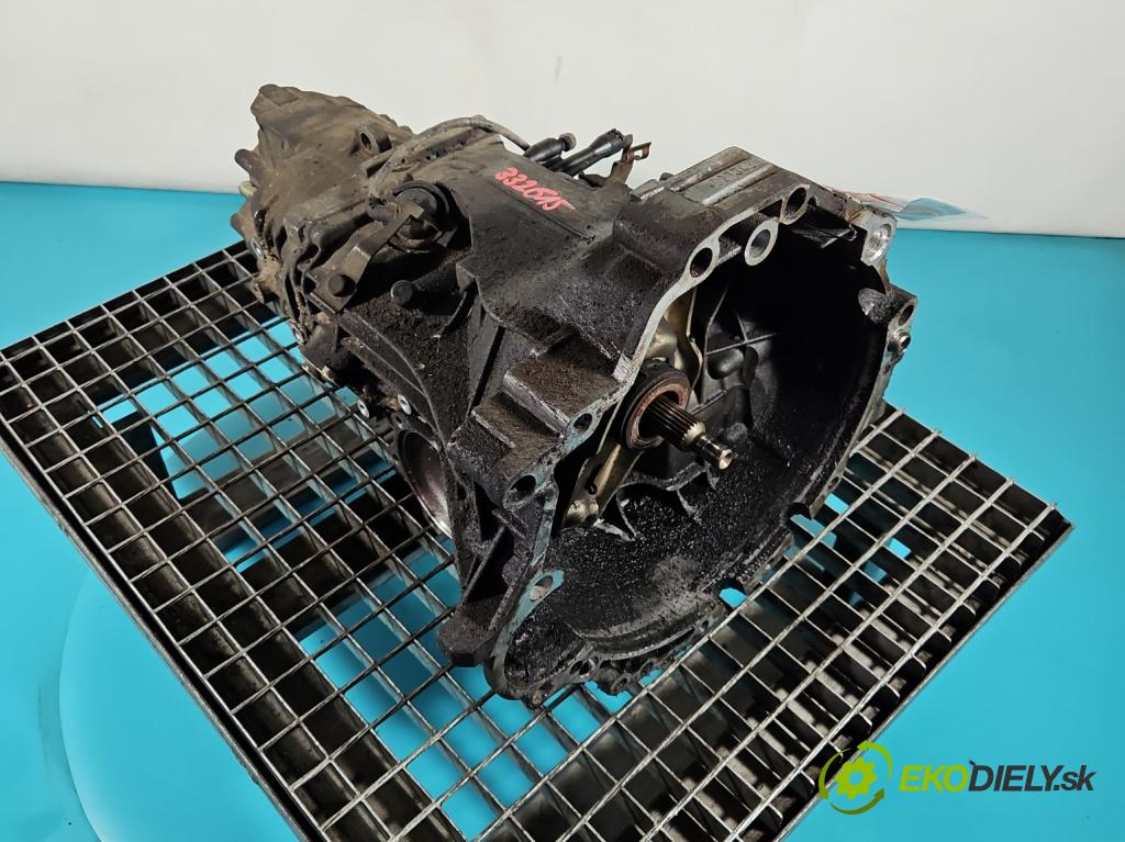Audi A4 B5 1994-2001 1.9 tdi 90 HP manual 66 kW 1896 cm3 5- prevodovka stupeň,rýchlosť manual DVS