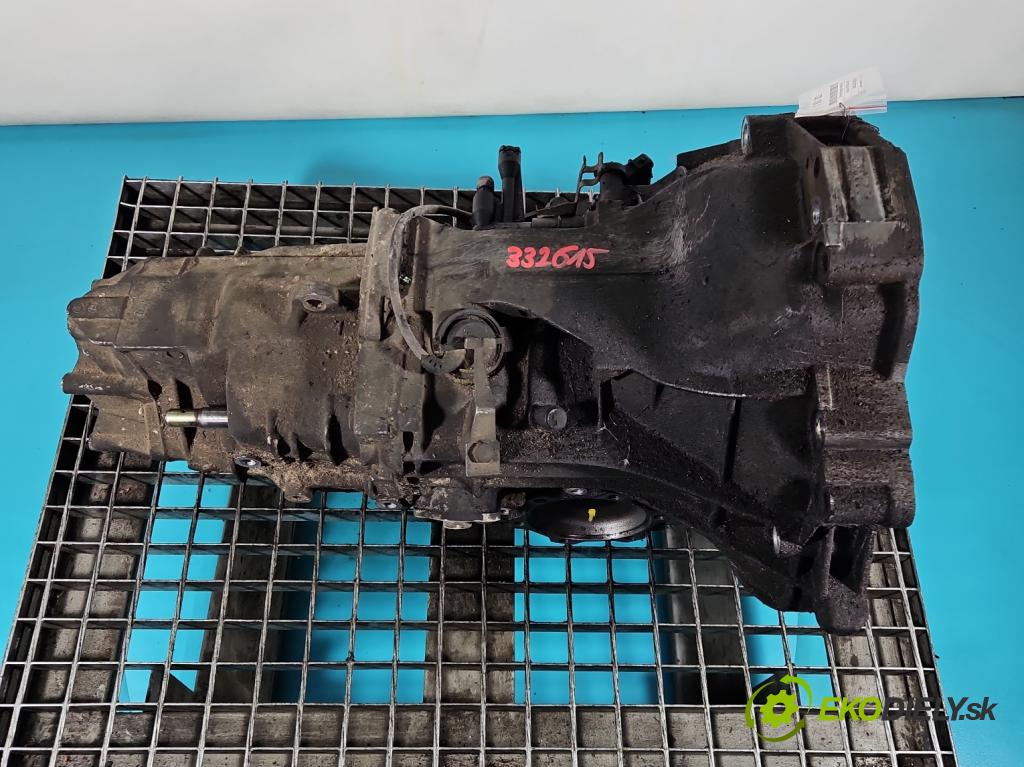 Audi A4 B5 1994-2001 1.9 tdi 90 HP manual 66 kW 1896 cm3 5- prevodovka stupeň,rýchlosť manual DVS