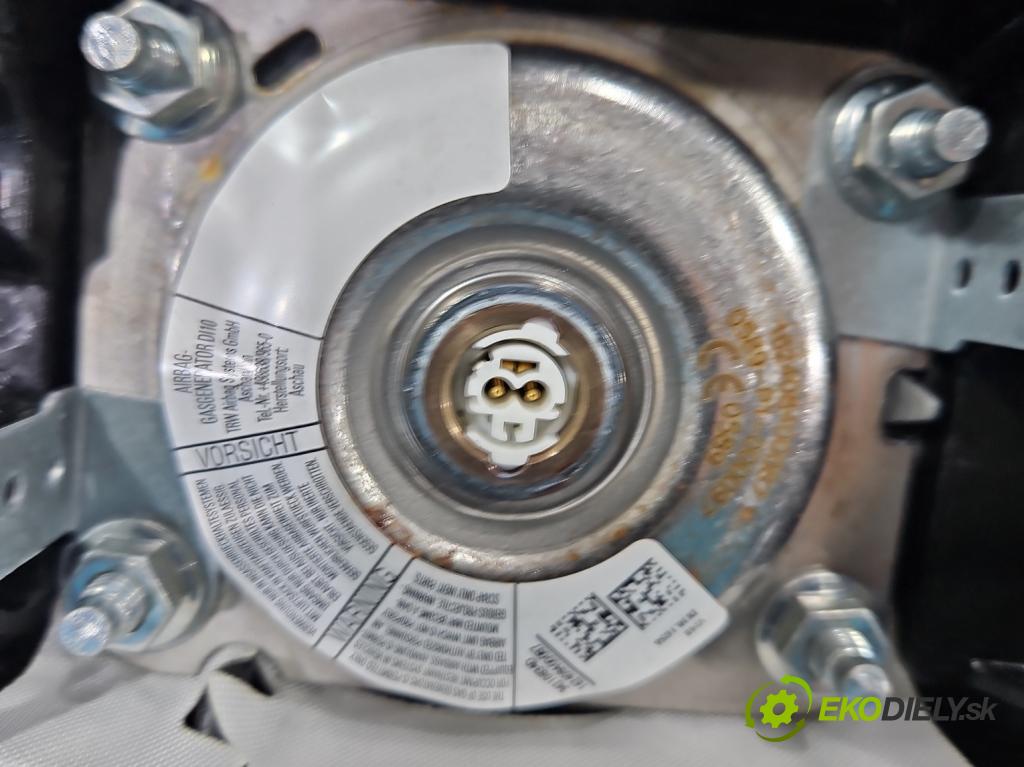 Audi A4 B9 2015-2024 2.0 tdi 190 HP automatic 140 kW 1968 cm3 5- kokpit,pristrojová doska rozdeľovacia